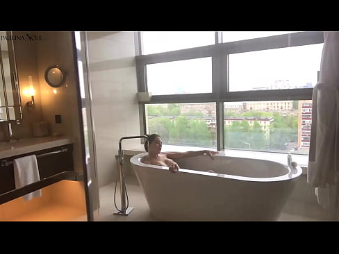 ❤️ Möhtəşəm babe Ehtirasla hamamda öz pişiyini çəkdi ️ Sikiş videosu bizdə ❌❤