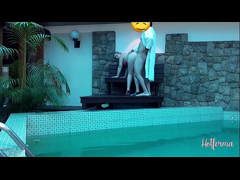 ❤️ Boss hovuza qulluqçu dəvət edir, lakin isti müqavimət göstərə bilmədi ️ Sikiş videosu bizdə ❌❤
